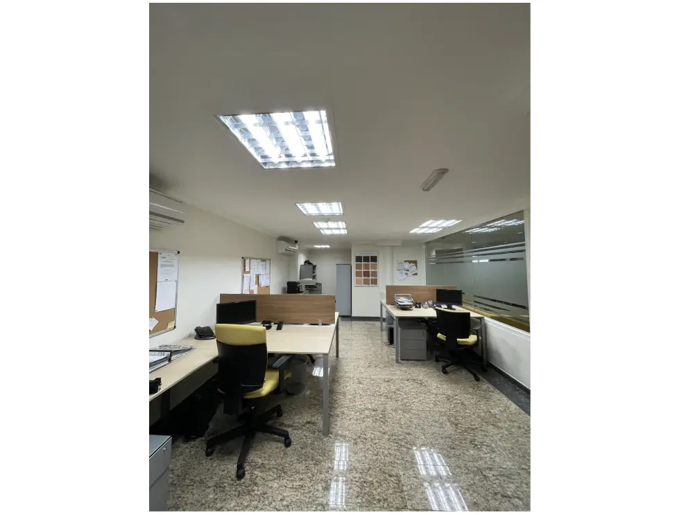 En venta edificio de 1490m2/10b/10p Los Chaguaramos - 15