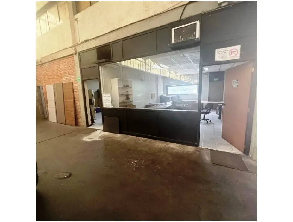 GALPÓN EN VENTA 1500 Mts2 Caracas - 3