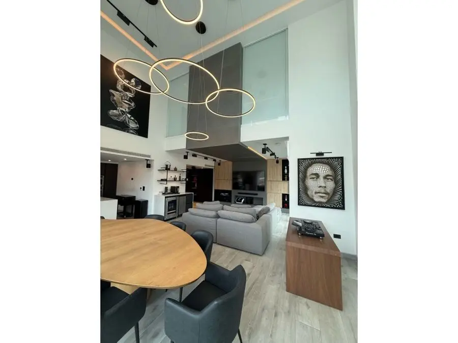 Vendo/alquilo Ph 170m2 Las Mercedes 0206 - 2
