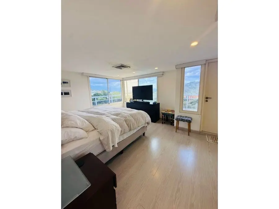 En venta PH DUPLEX 268m2 3H+S/3.5B+S/3P Los Samanes - 11