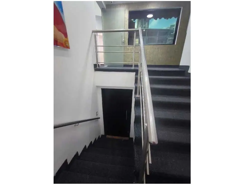 Se vende/alquila local comercial 1006m2 Chuao 1716 - 16