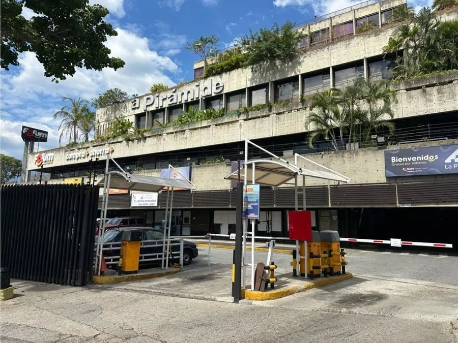Vendo oficina 140m2 La Piramide 5672 - 14