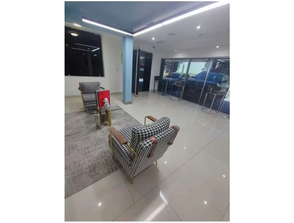 Se vende/alquila local comercial 1006m2 Chuao 1716 - 3