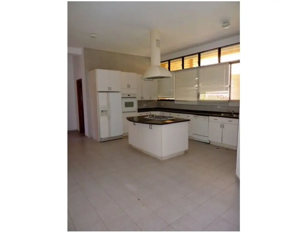 En venta/alquiler 3 casas 700m2 c/u El Peñon 3081 - 9