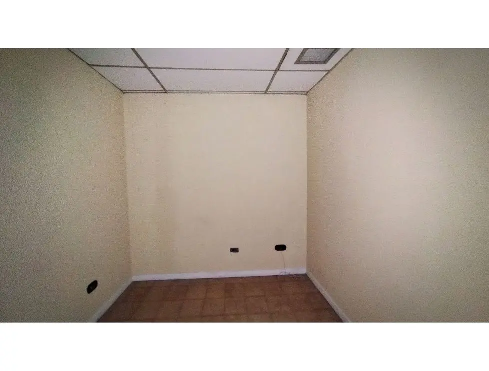 Se vende Consultorio 53m² 1b/ 3o San Bernardino - 10