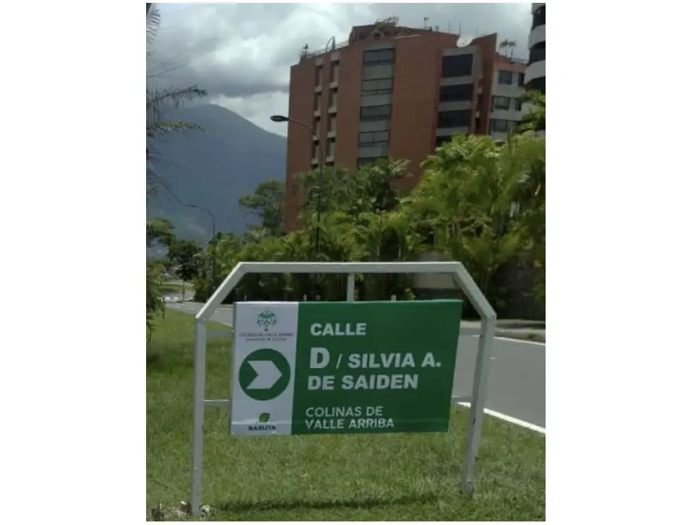 Vendo/alquilo PH 490m2 Colinas de Valle Arriba 4281 - 36
