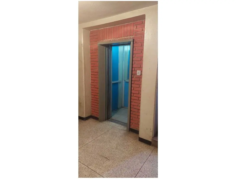 Vendo edificio industrial 4250m2 Palo Verde 9513 - 9
