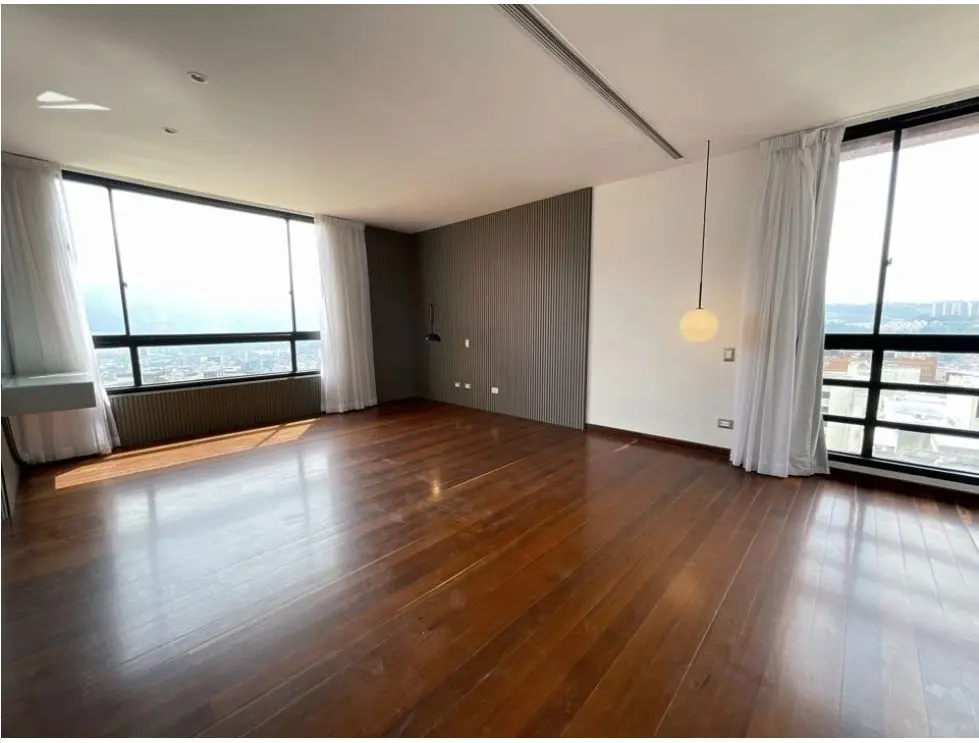 Se vende/Alquila PH 760m2 4h+2s/5.5b+s/6p Colinas de Valle Arriba 2312 - 21