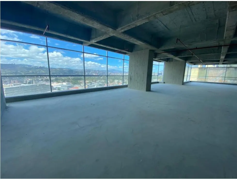 Se vende oficina 1600m2 Los Ruices 7135 - 4