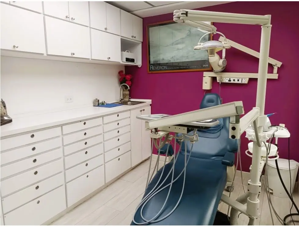 Alquilo cubículos odontológicos Las Mercedes 6742 - 8