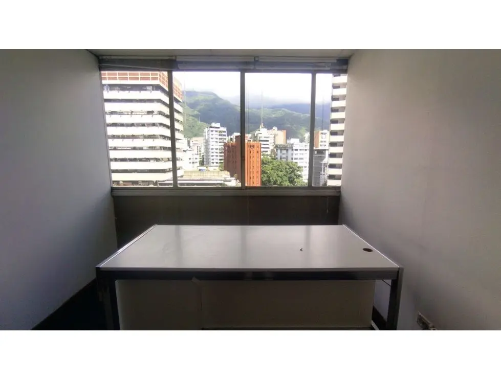 Se vende/alquila Oficina 150m² Libertador - 12