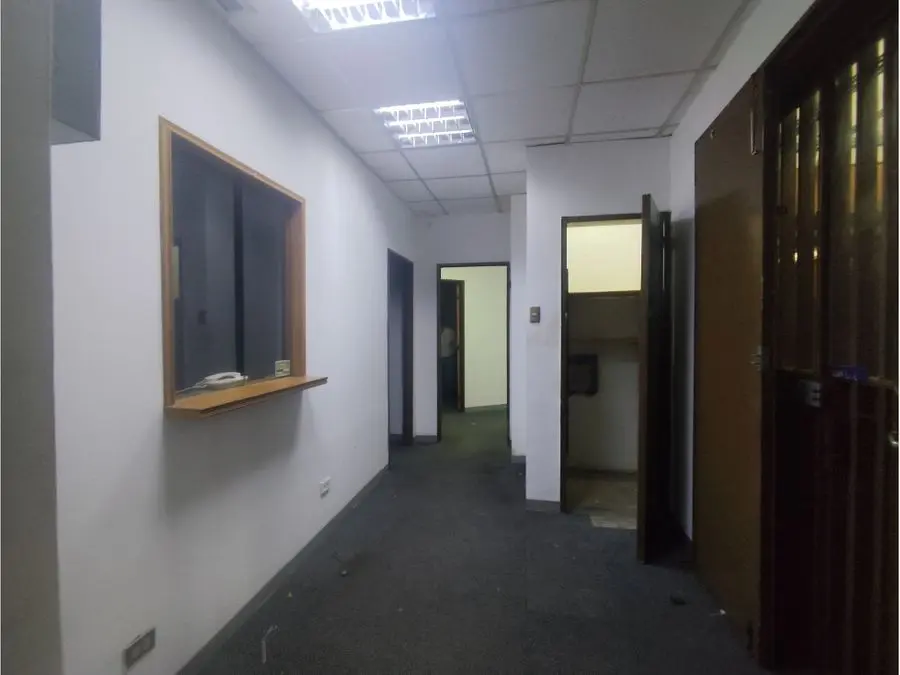 Se alquila planta industrial/depósito 1000m2 Boleíta Norte 3514 - 8