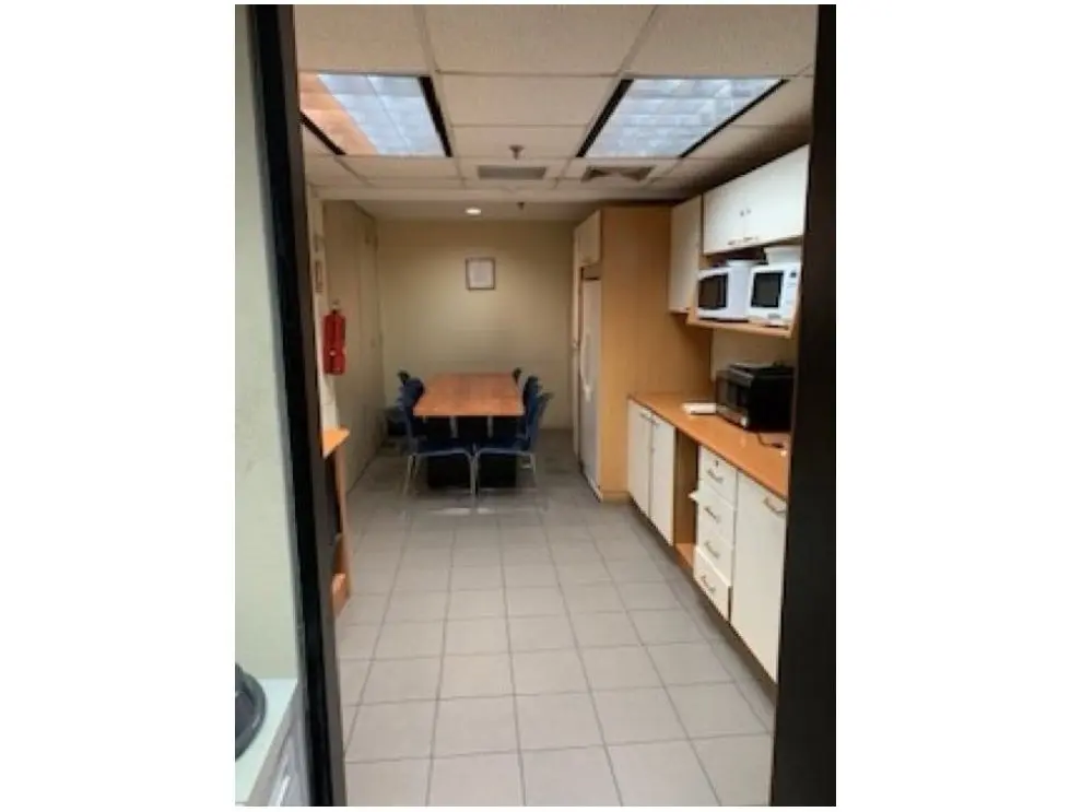 Se vende oficina 1155m2 El Rosal - 5