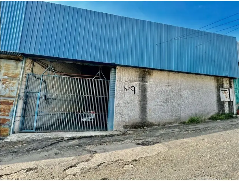 Se vende galpón 597m2 La Yaguara