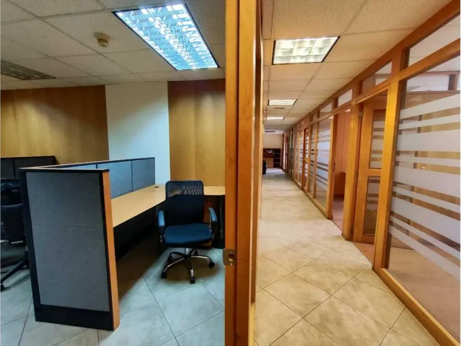 Se vende oficina 270m2 Chacao 1499 - 8
