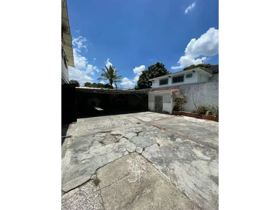 Casa Comercial en Venta Chuao 631,44mts - 14
