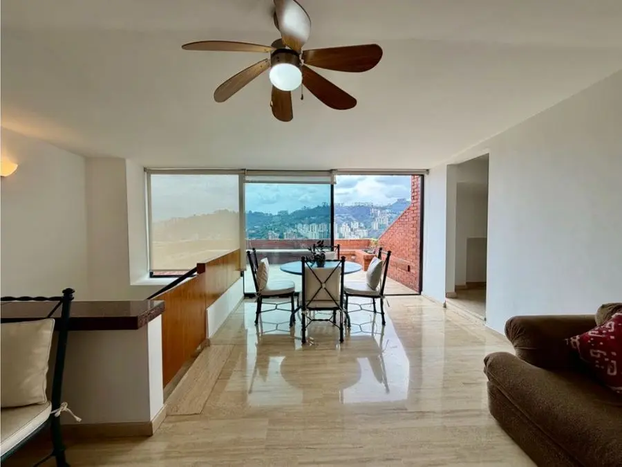 Se alquila PH Triplex 500m2 4h+s/7b/3p Colinas de Valle Arriba - 16