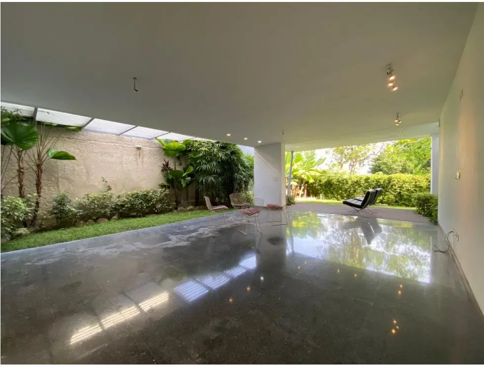 Se alquila casa 1000m² 8h/7b/4e Altamira - 6