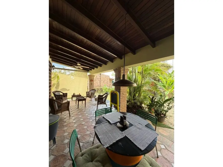 Casa en Venta con Jardin en Villas Parque Oripoto - 8