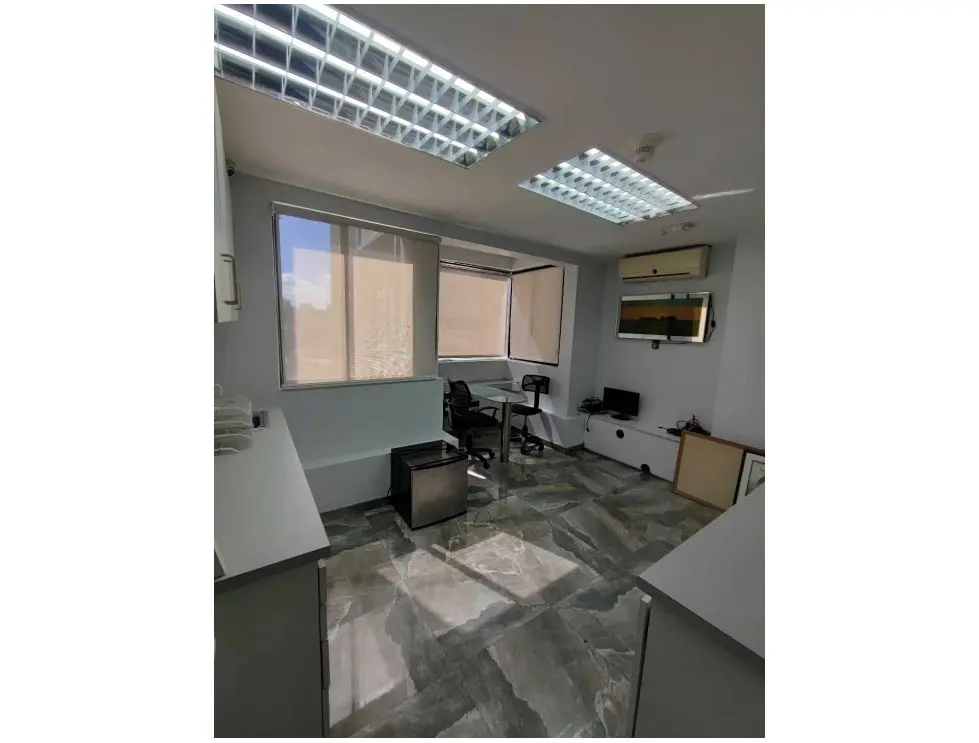 Vendo oficina 92m2 La Castellana 2869 - 16