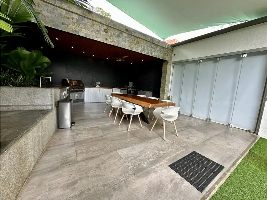 Vendo PB c/mobiliario 265m2 Lomas del Sol 1297 - 9