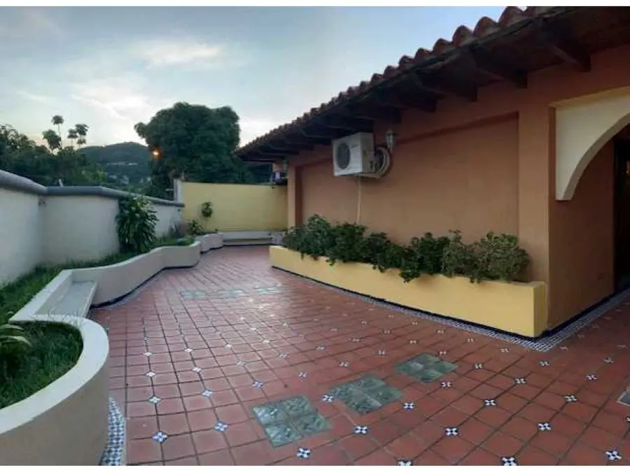 Vendo casa 1000m2 Prados del Este 6191 - 2