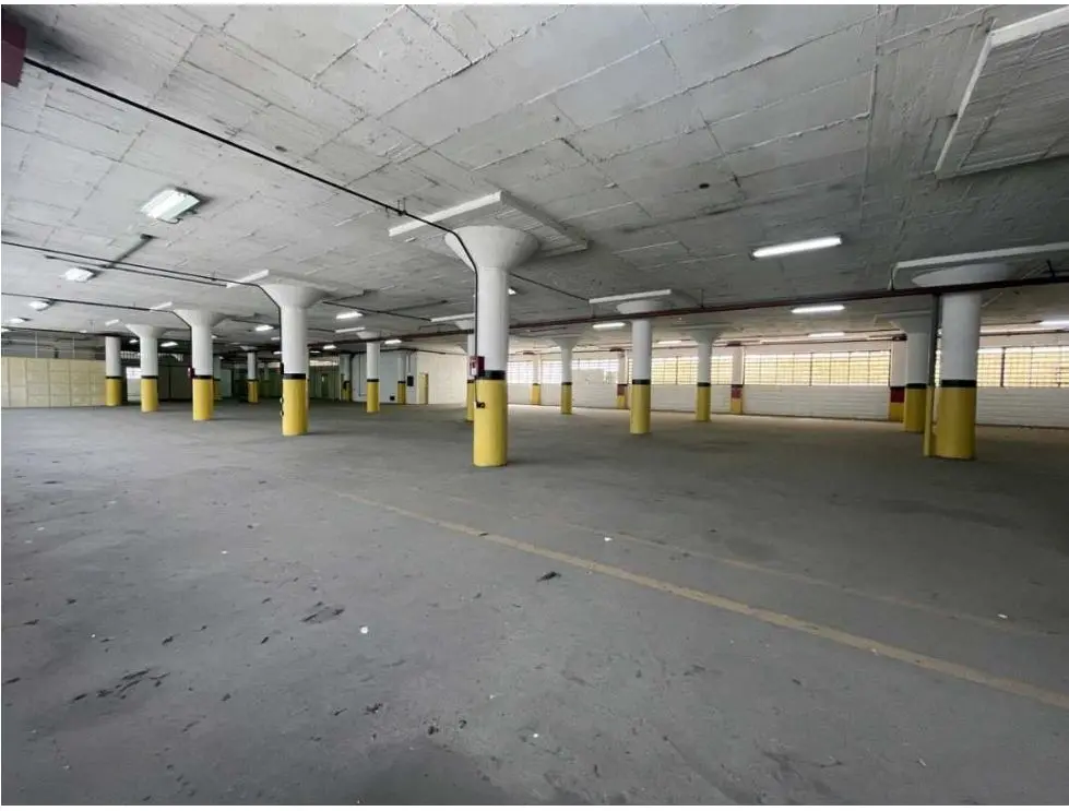 VENTA/ALQUILER PISO INDUSTRIAL, RUIZ PINEDA, CARICUAO - 16