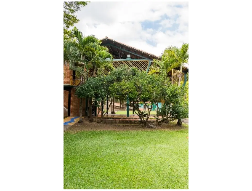 Se vende PH 230m2 5h/5b/6p Los Campitos 1685 - 28