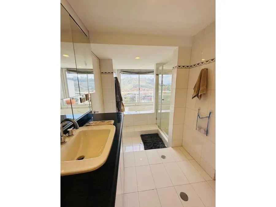 En venta PH DUPLEX 268m2 3H+S/3.5B+S/3P Los Samanes - 13