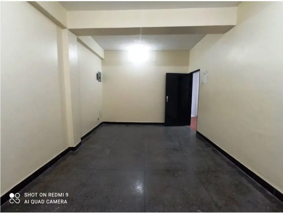 LOCAL COMERCIAL - BOLEÍTA SUR - 75 Mts2 - 8