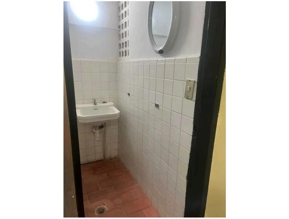 Alquilo anexo uso comercial 150m2 La Florida 5500 - 9