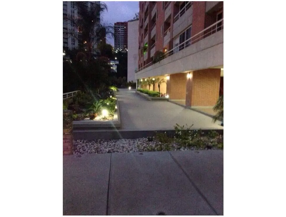 Vendo apto 130m2 3h/3b/2p Santa Inés 0885 - 7