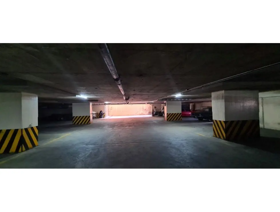 Vendo oficina 1.474m2 Boleita Norte 8187 - 49