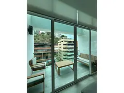 View 25