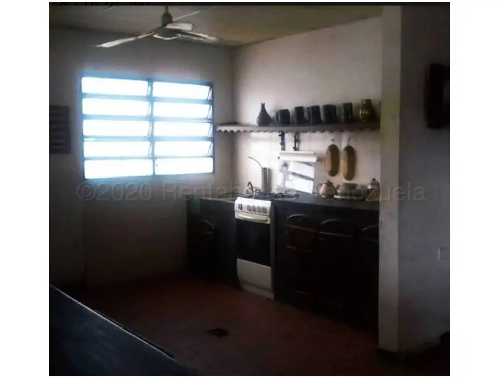 Se vende caballeriza 20.000m2 Santa Lucia-Edo. Miranda 4323 - 4
