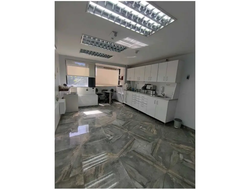 Vendo oficina 92m2 La Castellana 2869 - 9
