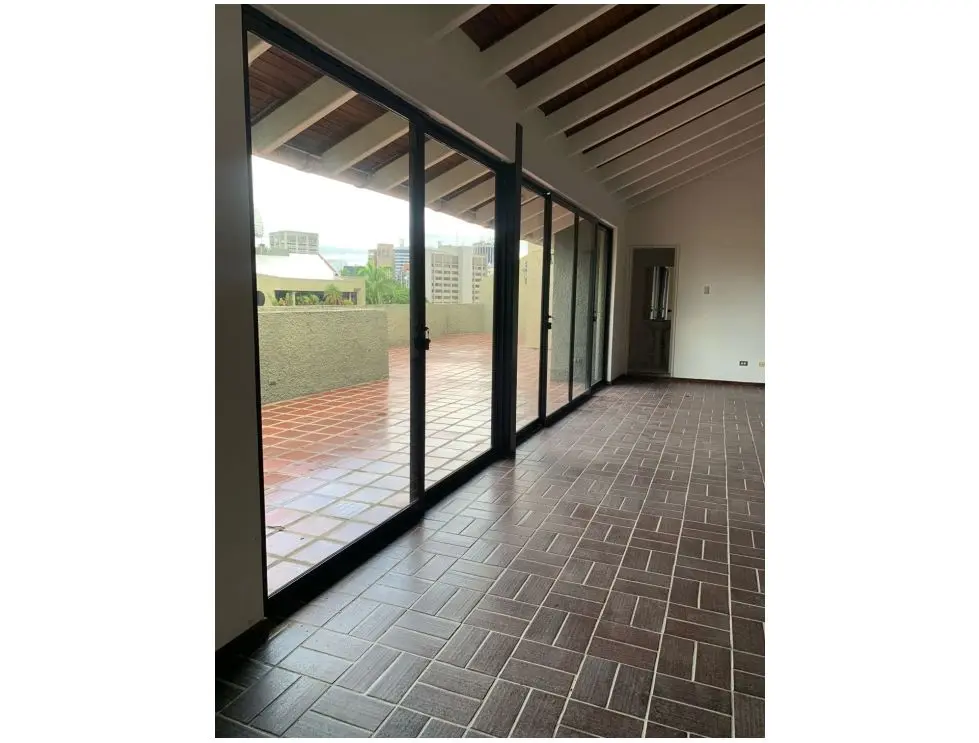 Se Alquila maravillo. PH duplex300m2/+174m2terraza/3pAltamira - 4
