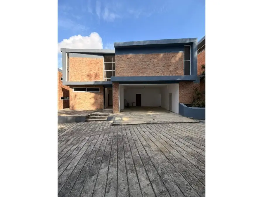 SE VENDE CASA EN ALTO HATILLO DE 900MTS2 - 19