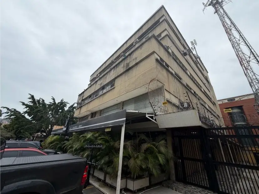 Vendo LOCAL para Oficina 517m2 La Trinidad 2959