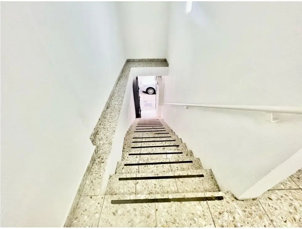 Se vende edificio + local 255m2 Chacao - 9