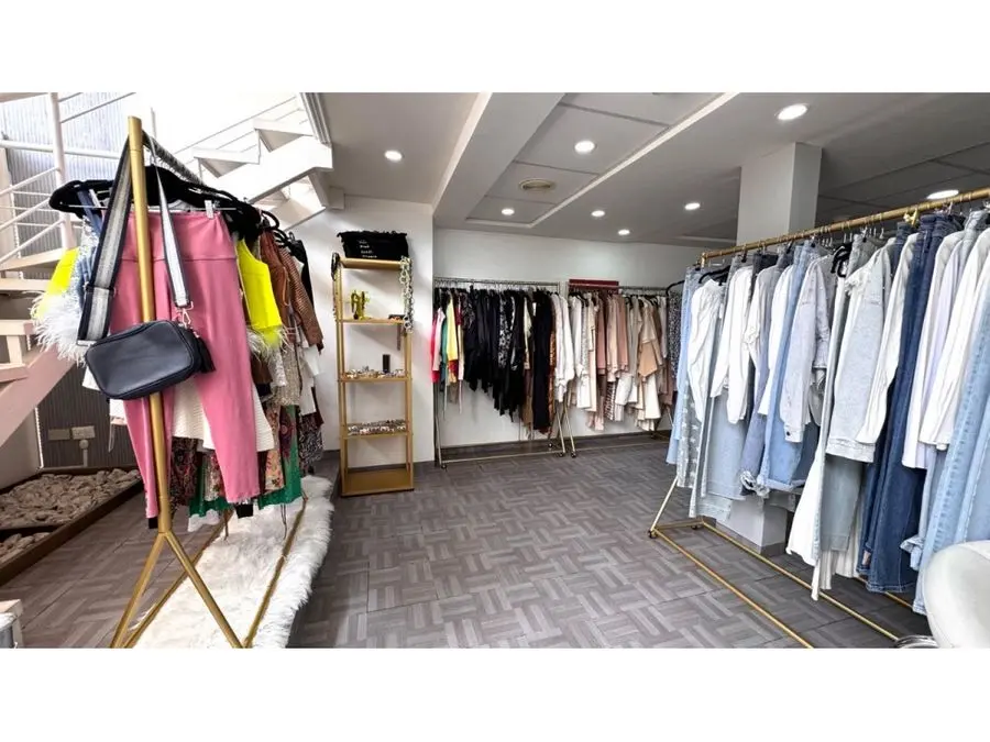 Alquilo local 140m2 Las Mercedes 8106 - 5