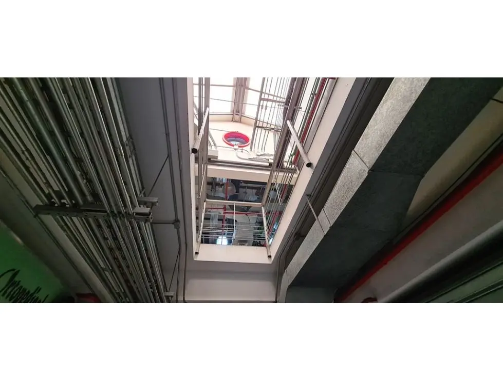 Alquilo local 600m2 La Hoyada 5063 - 12