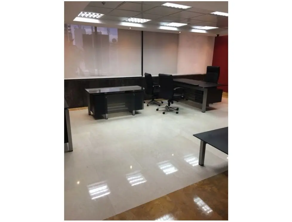 Se vende oficina 420m2 El Rosal 6740 - 5