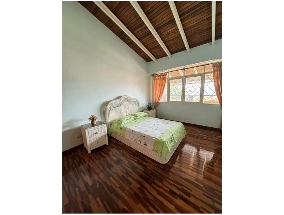 CASA EN ALQUILER 1.026 m2 - URB. ALTO PRADO - 20