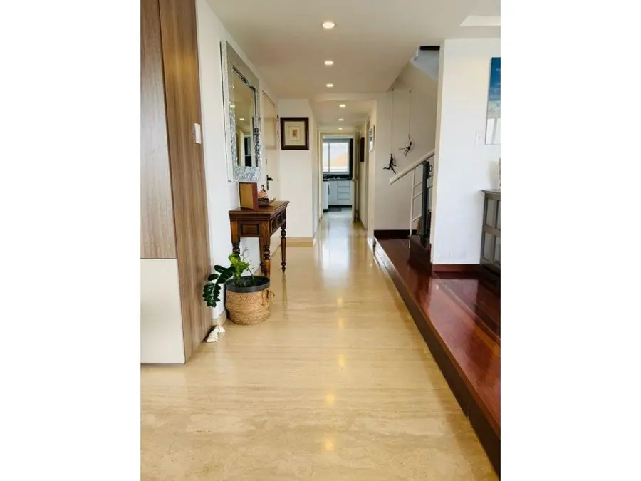 En venta PH DUPLEX 268m2 3H+S/3.5B+S/3P Los Samanes - 8