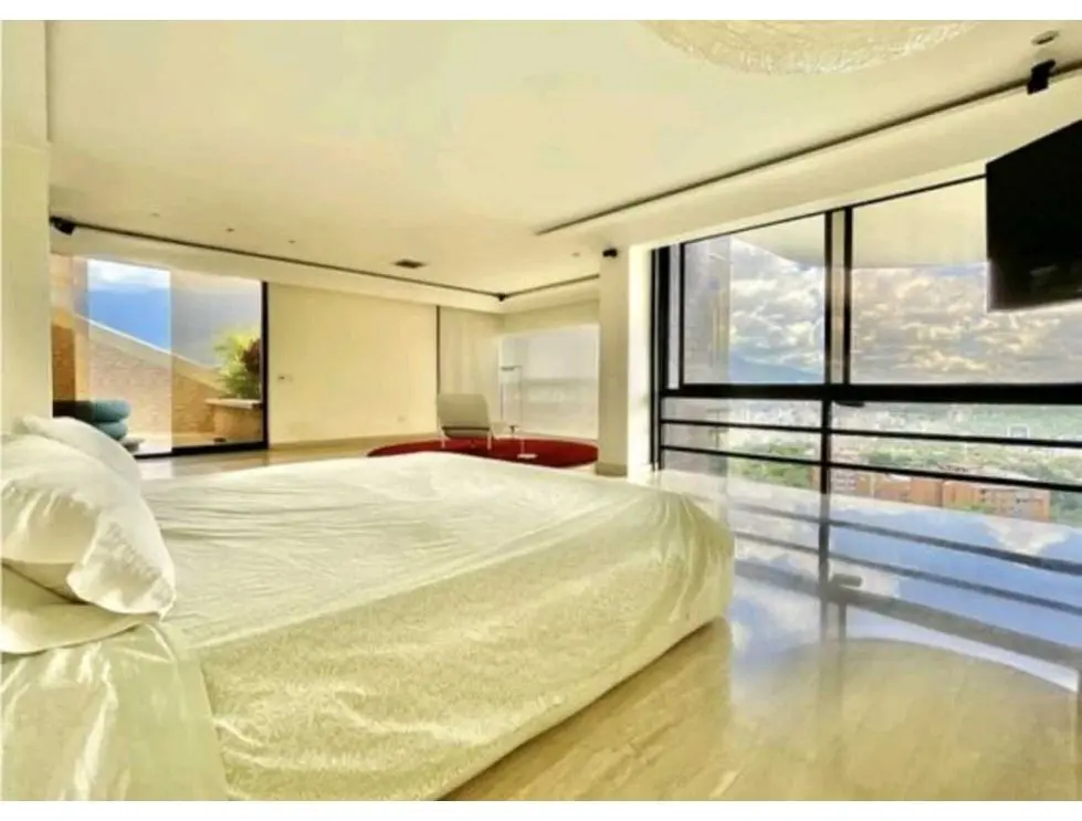 Vendo/alquilo PH 900m2 Colinas de Valle Arriba 8709 - 7