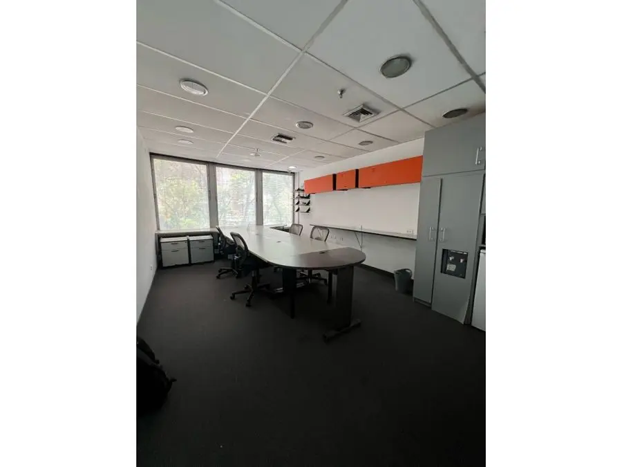 Se alquila oficina 33m2 Chacao 6365 - 5