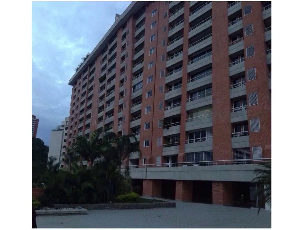 Vendo apto 130m2 3h/3b/2p Santa Inés 0885