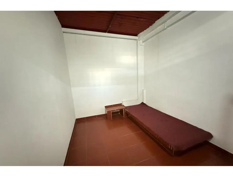 Alquiler de Habitación Parroquia Santa Rosalía 158019KR - 8