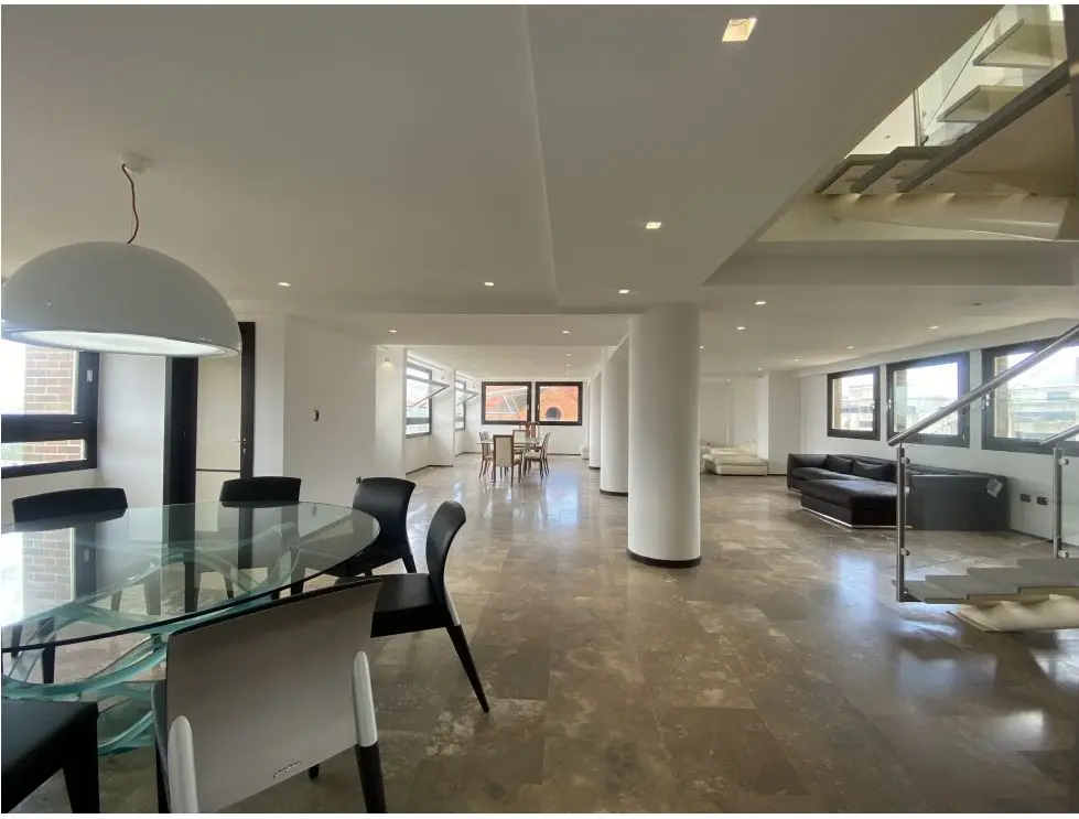 Vendo/alquilo PH 490m2 Colinas de Valle Arriba 4281 - 7